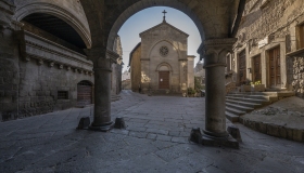 Piazza e Chiesa di San Pellegrino