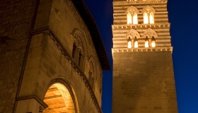 Palazzo Valentino della Pagnotta e campanile Duomo